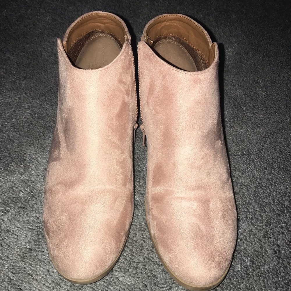 Ankle booties